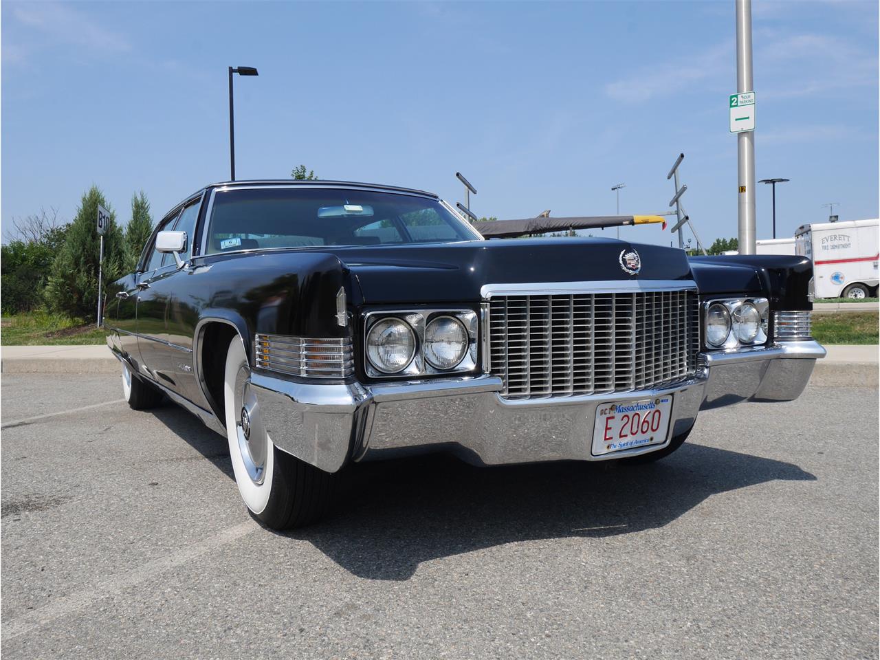 Cadillac-Fleetwood-1970-Black-Saddle-3