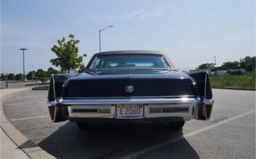 Cadillac-Fleetwood-1970-Black-Saddle-6