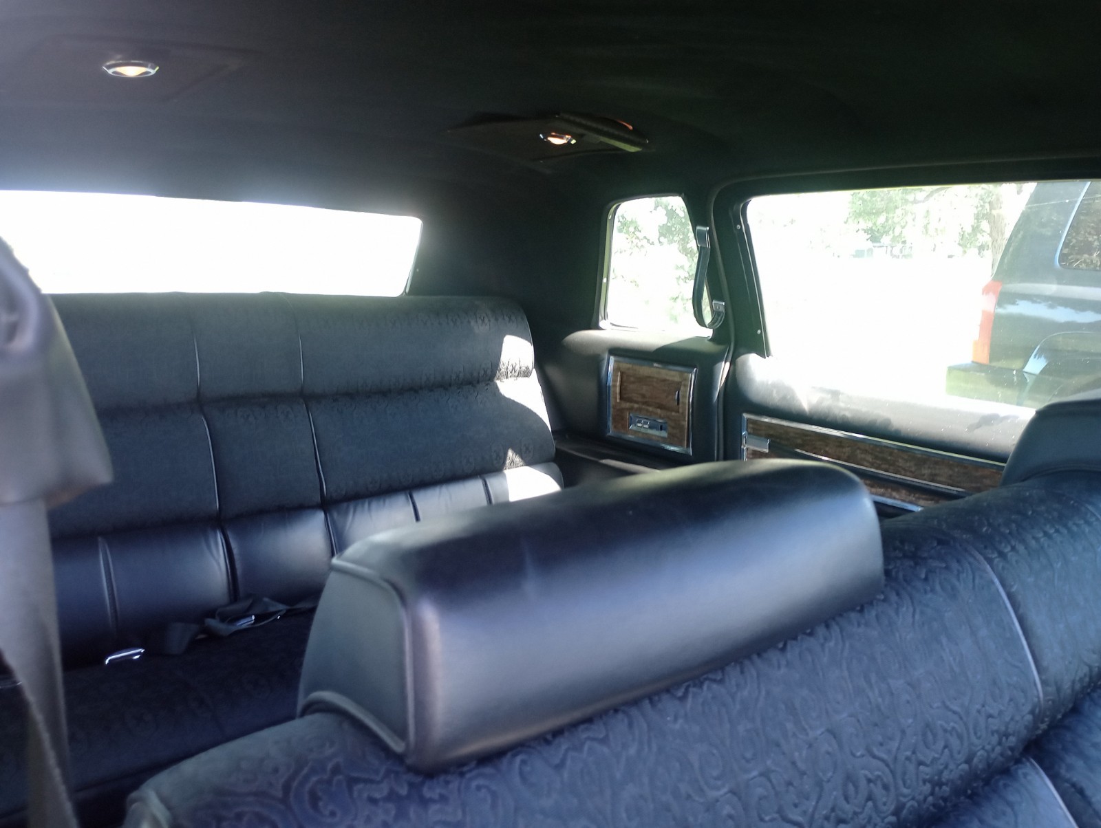 Cadillac-Fleetwood-1971-Limousine-14