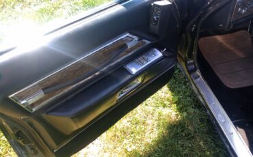 Cadillac-Fleetwood-1971-Limousine-35