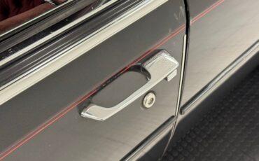 Cadillac-Fleetwood-1985-Dark-Gray-Firemist-M-Dark-Red-21