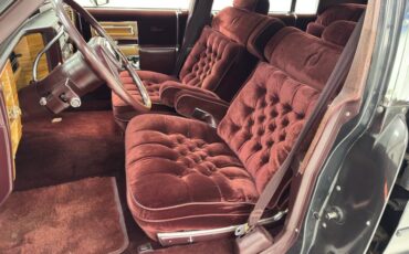 Cadillac-Fleetwood-1985-Dark-Gray-Firemist-M-Dark-Red-4