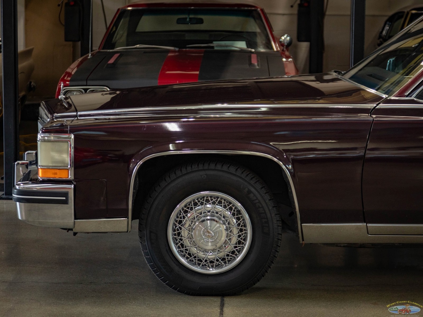 Cadillac-Fleetwood-1985-Sedan-1