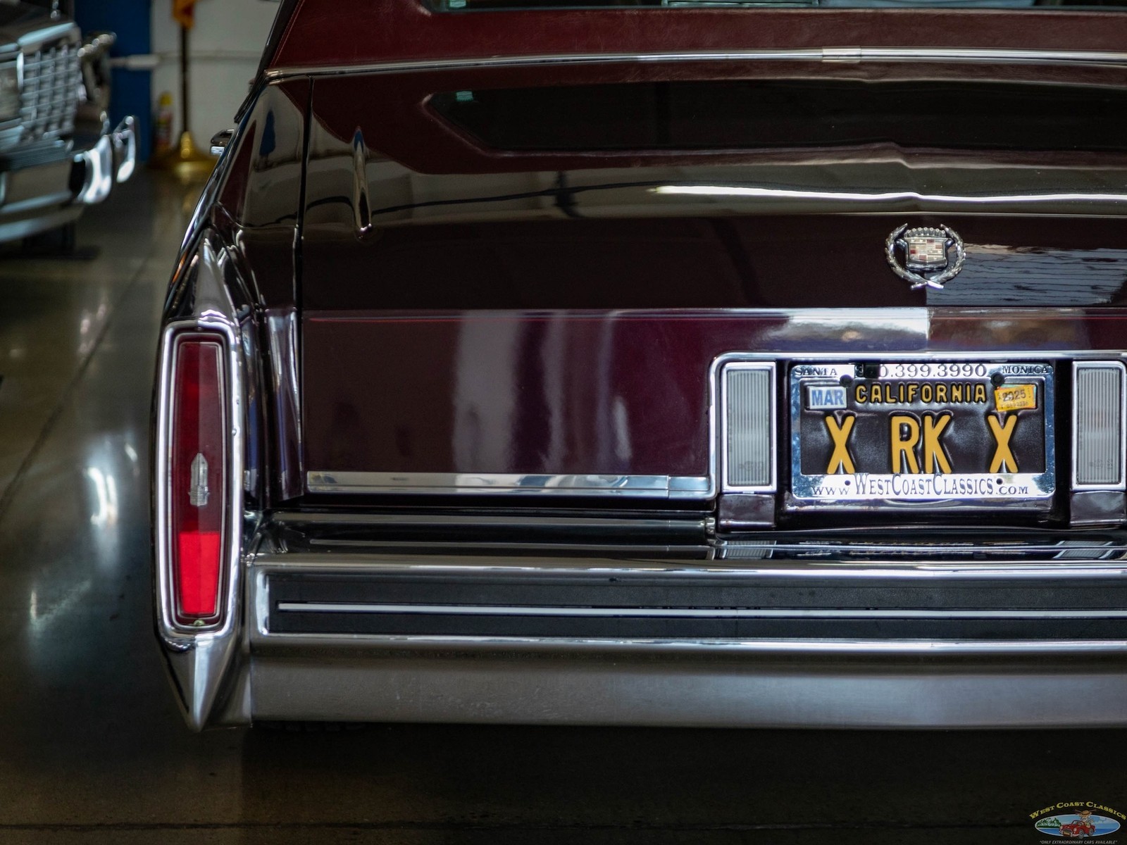 Cadillac-Fleetwood-1985-Sedan-18