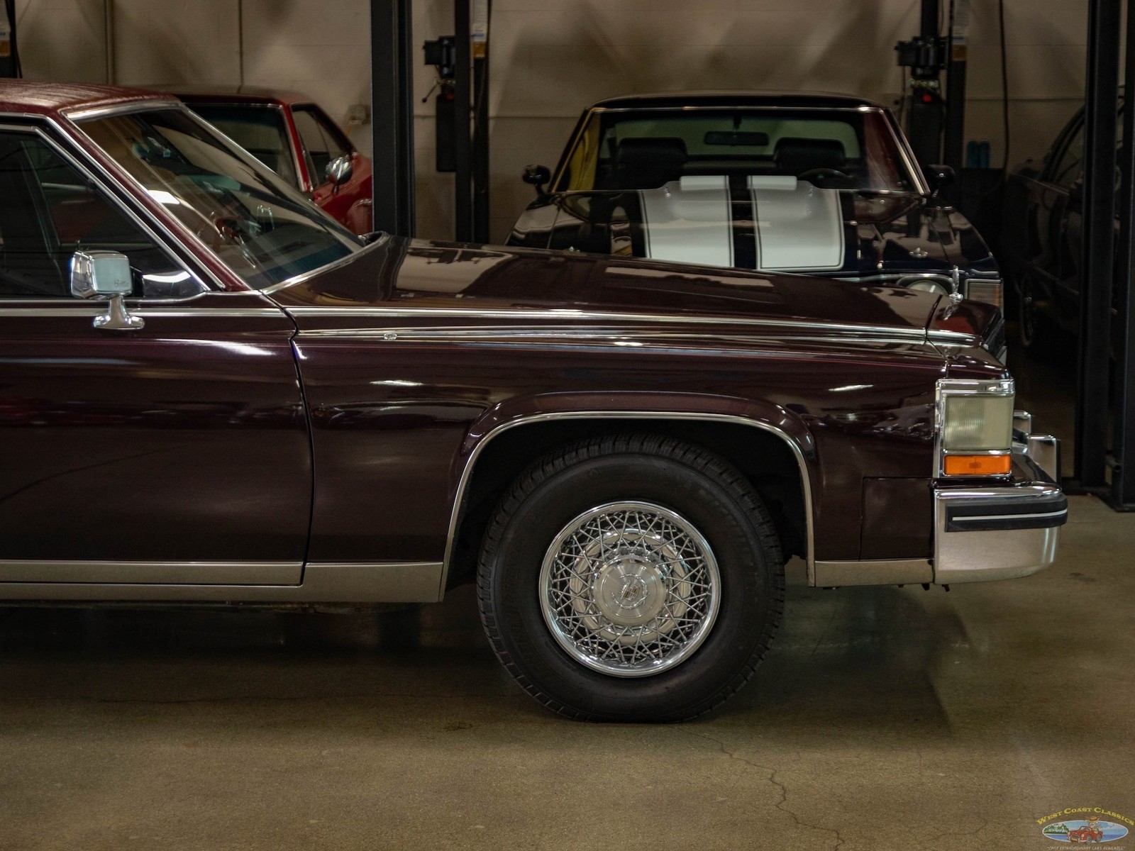 Cadillac-Fleetwood-1985-Sedan-7
