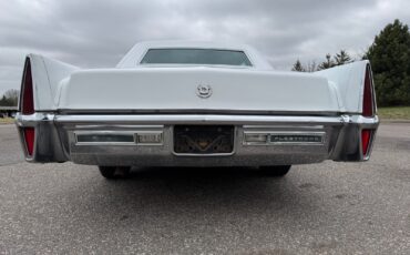 Cadillac-Fleetwood-Limousine-1970-Limousine-29