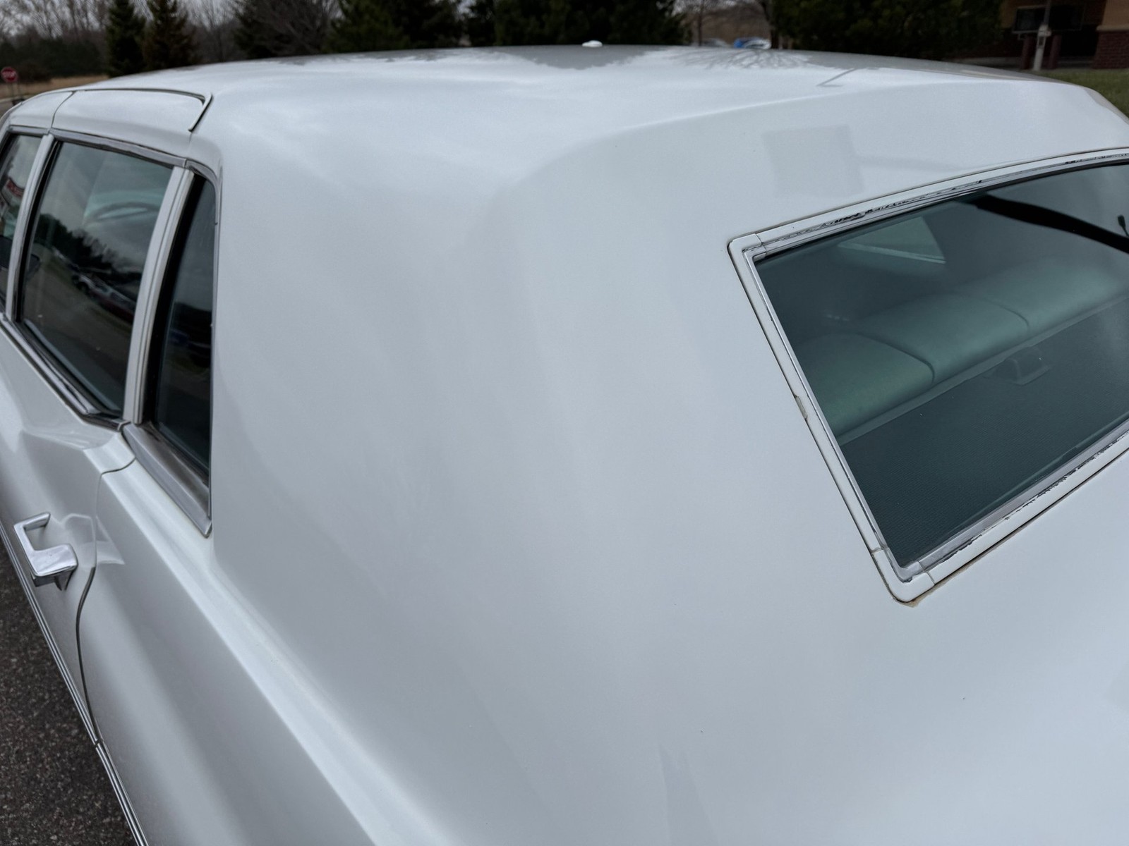 Cadillac-Fleetwood-Limousine-1970-Limousine-39