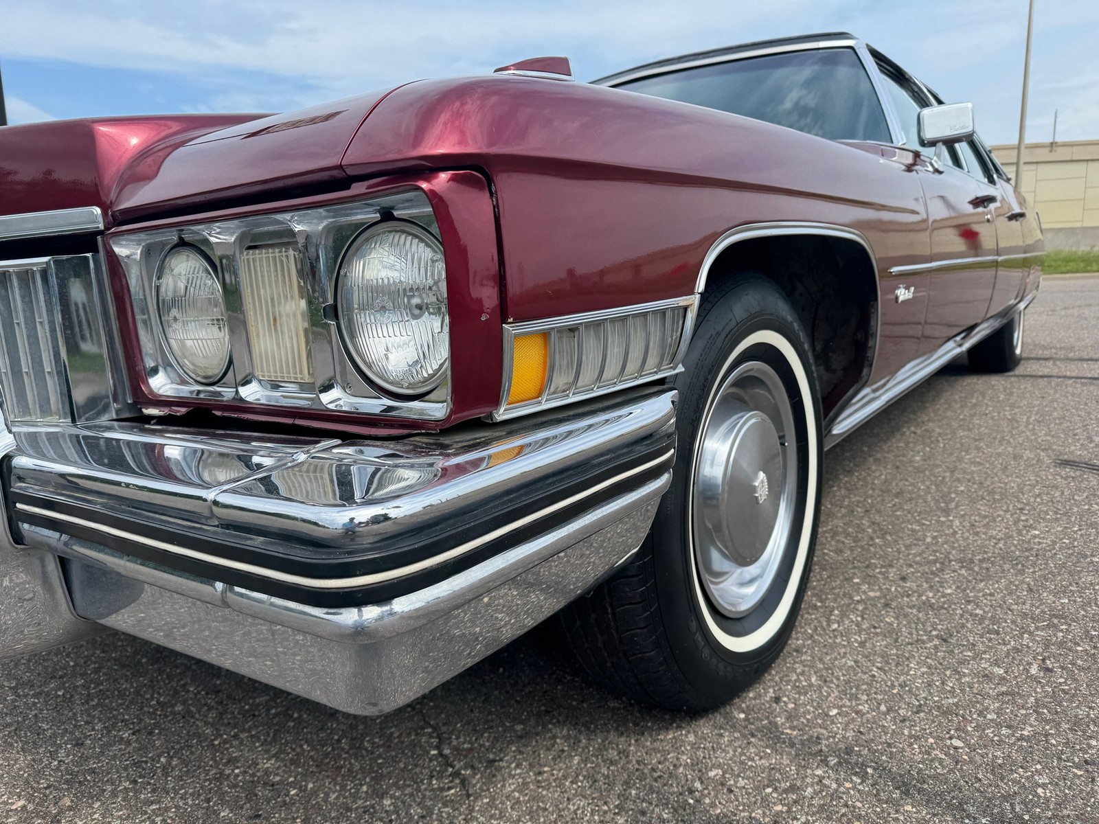 Cadillac-Fleetwood-Limousine-1973-18