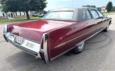 Cadillac-Fleetwood-Limousine-1973-2