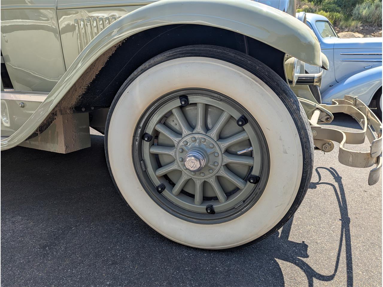 Cadillac-Limousine-1926-Light-Green-Light-Green-amp-Taupe-14