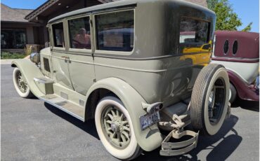 Cadillac-Limousine-1926-Light-Green-Light-Green-amp-Taupe-6