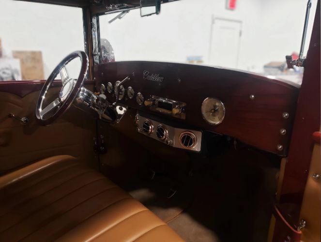 Cadillac-Other-1929-Dark-Red-Gloss-Camel-Tan-Leather-6