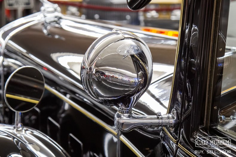 Cadillac-Other-1931-Black-Tan-Cloth-11