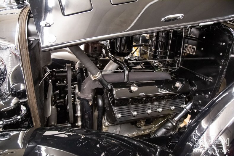 Cadillac-Other-1931-Black-Tan-Cloth-14