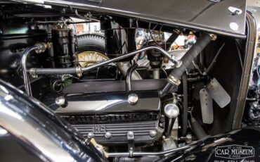 Cadillac-Other-1931-Black-Tan-Cloth-15