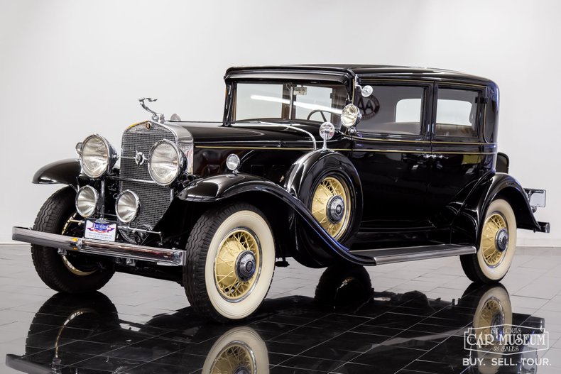 Cadillac-Other-1931-Black-Tan-Cloth-20