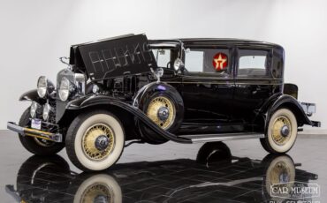 Cadillac-Other-1931-Black-Tan-Cloth-21