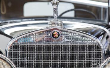 Cadillac-Other-1931-Black-Tan-Cloth-3