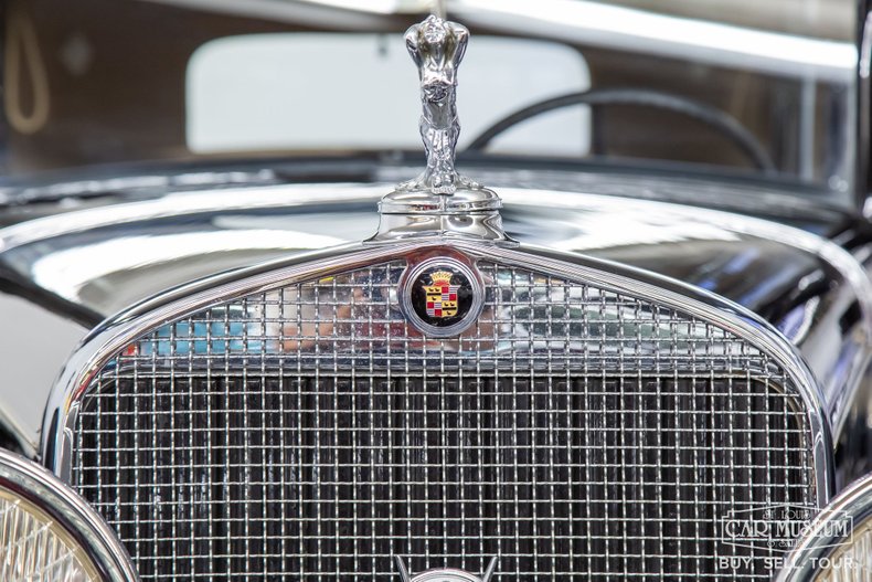Cadillac-Other-1931-Black-Tan-Cloth-3