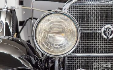 Cadillac-Other-1931-Black-Tan-Cloth-46