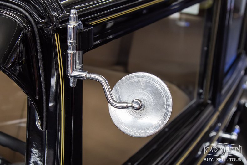 Cadillac-Other-1931-Black-Tan-Cloth-6