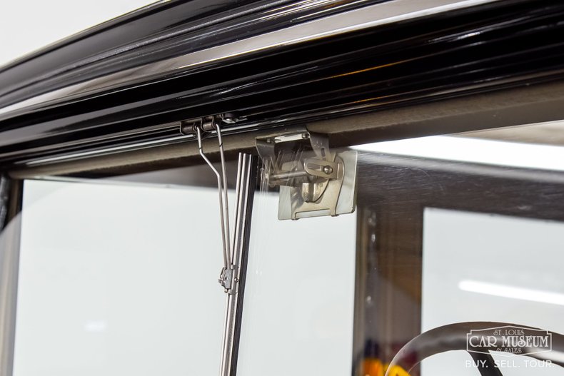 Cadillac-Other-1931-Black-Tan-Cloth-9