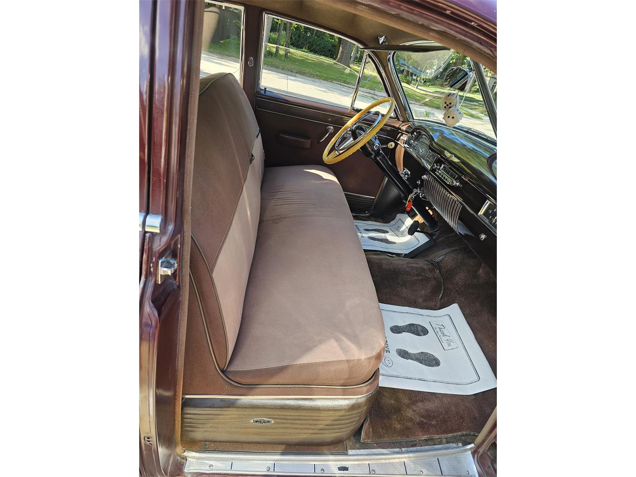 Cadillac-Sedan-deville-1949-BURGUNDY-BURGUNDY-7