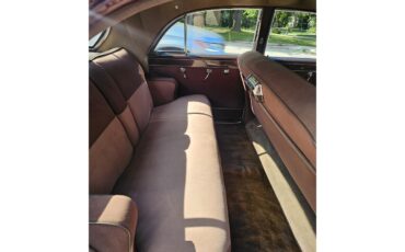 Cadillac-Sedan-deville-1949-BURGUNDY-BURGUNDY-8