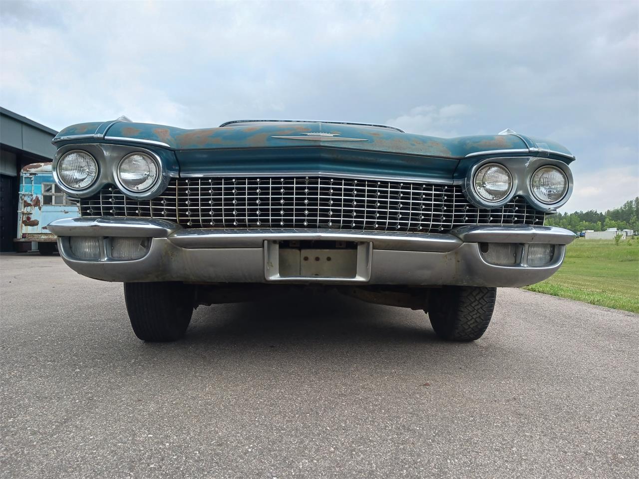 Cadillac-Sedan-deville-1960-tealcream-tealblack-1