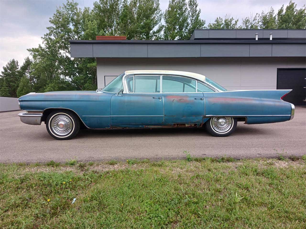 Cadillac-Sedan-deville-1960-tealcream-tealblack-13