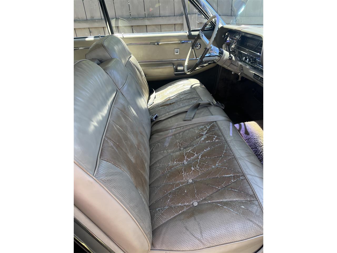Cadillac-Sedan-deville-1964-Gold-Cream-12