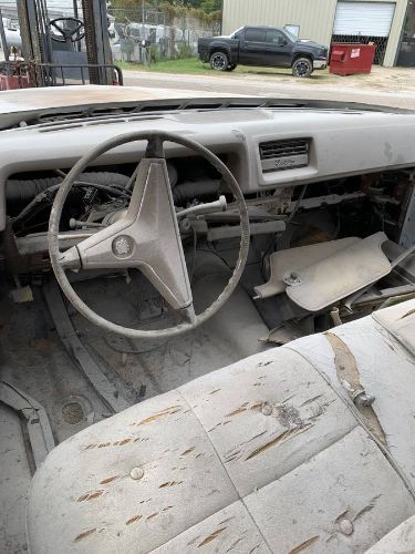 Cadillac-Sedan-deville-1967-3