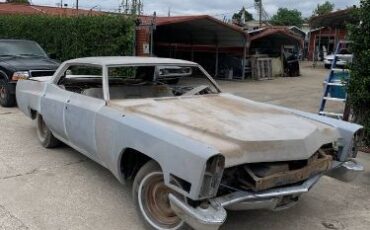 Cadillac-Sedan-deville-1967-4