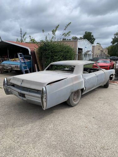 Cadillac-Sedan-deville-1967-5