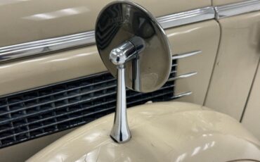 Cadillac-Series-60-1937-Beauregard-Beige-Tan-13