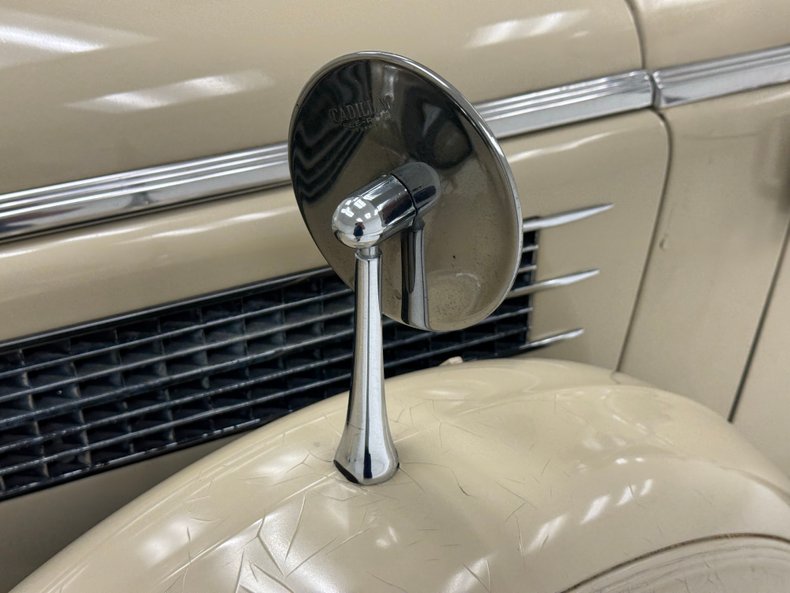 Cadillac-Series-60-1937-Beauregard-Beige-Tan-13