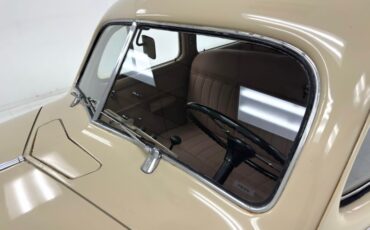 Cadillac-Series-60-1937-Beauregard-Beige-Tan-16