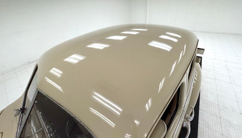 Cadillac-Series-60-1937-Beauregard-Beige-Tan-17