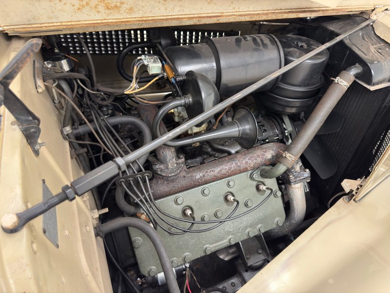 Cadillac-Series-60-1937-Beauregard-Beige-Tan-31