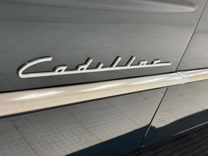 Cadillac-Series-61-1951-Exeter-Green-Dark-Tan-12