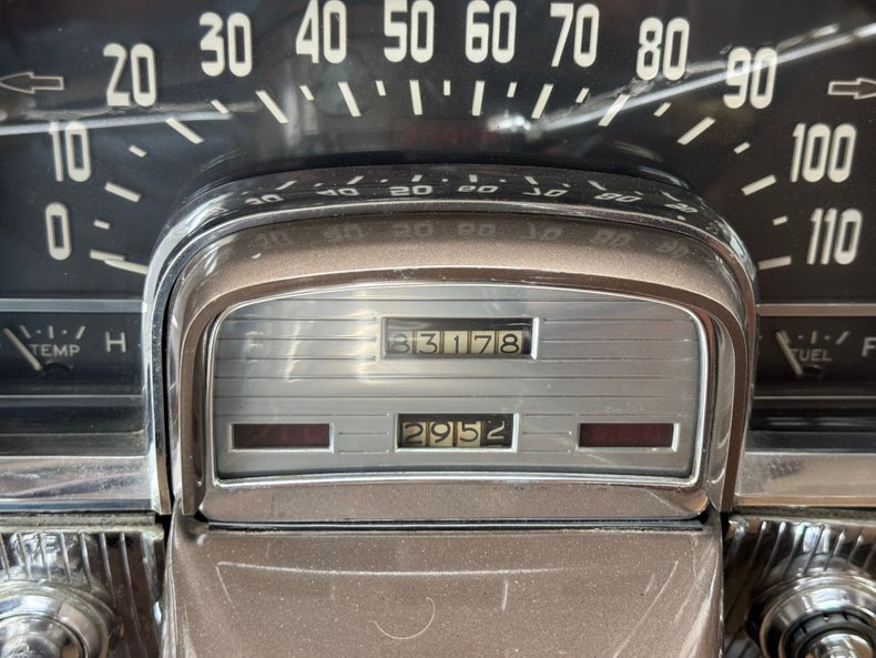 Cadillac-Series-61-1951-Exeter-Green-Dark-Tan-43
