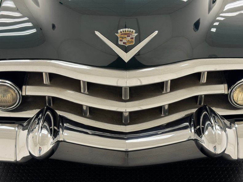 Cadillac-Series-61-1951-Exeter-Green-Dark-Tan-8