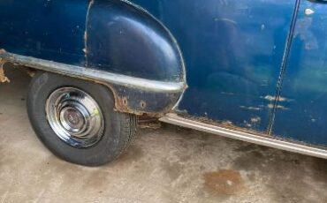 Cadillac-Series-62-1946-Blue-Red-11