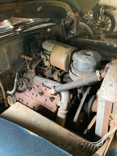 Cadillac-Series-62-1946-Blue-Red-4