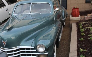 Cadillac-Series-62-1947-Blue-Grey-1