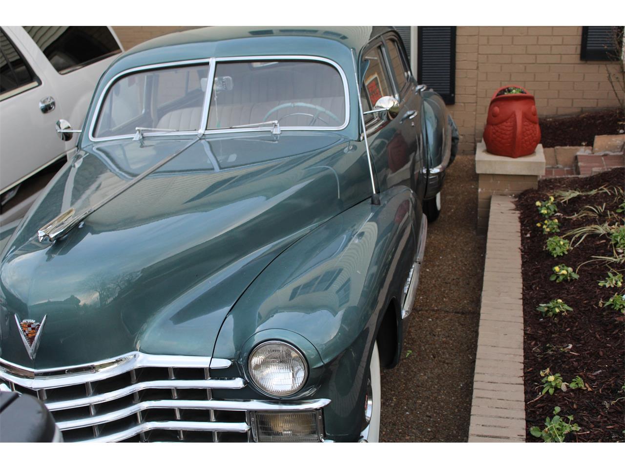 Cadillac-Series-62-1947-Blue-Grey-1