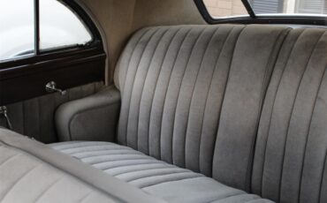Cadillac-Series-62-1947-Blue-Grey-14