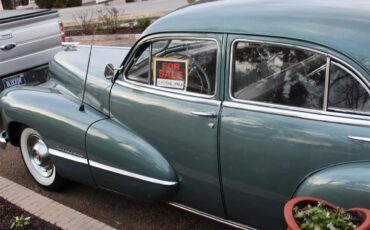 Cadillac-Series-62-1947-Blue-Grey-3