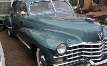 Cadillac-Series-62-1947-Blue-Grey