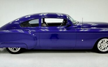 Cadillac-Series-62-1948-Blurple-Mauve-12